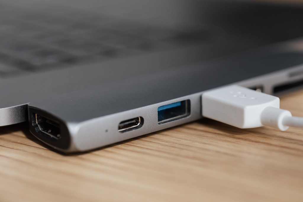 Connectiques USB-C, USB 3.0 et lecteur SD pour Mac et PC